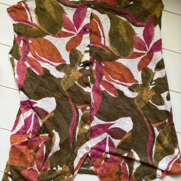 Tahari Multicolor Leaf Print Blouse - Picture 5 of 7